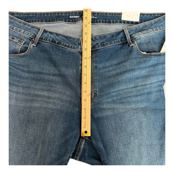 NWT Old Navy Kicker Boot-Cut Jeans Womens Plus Size 24 Med Wash Stretch Cowgirl - Picture 7 of 10